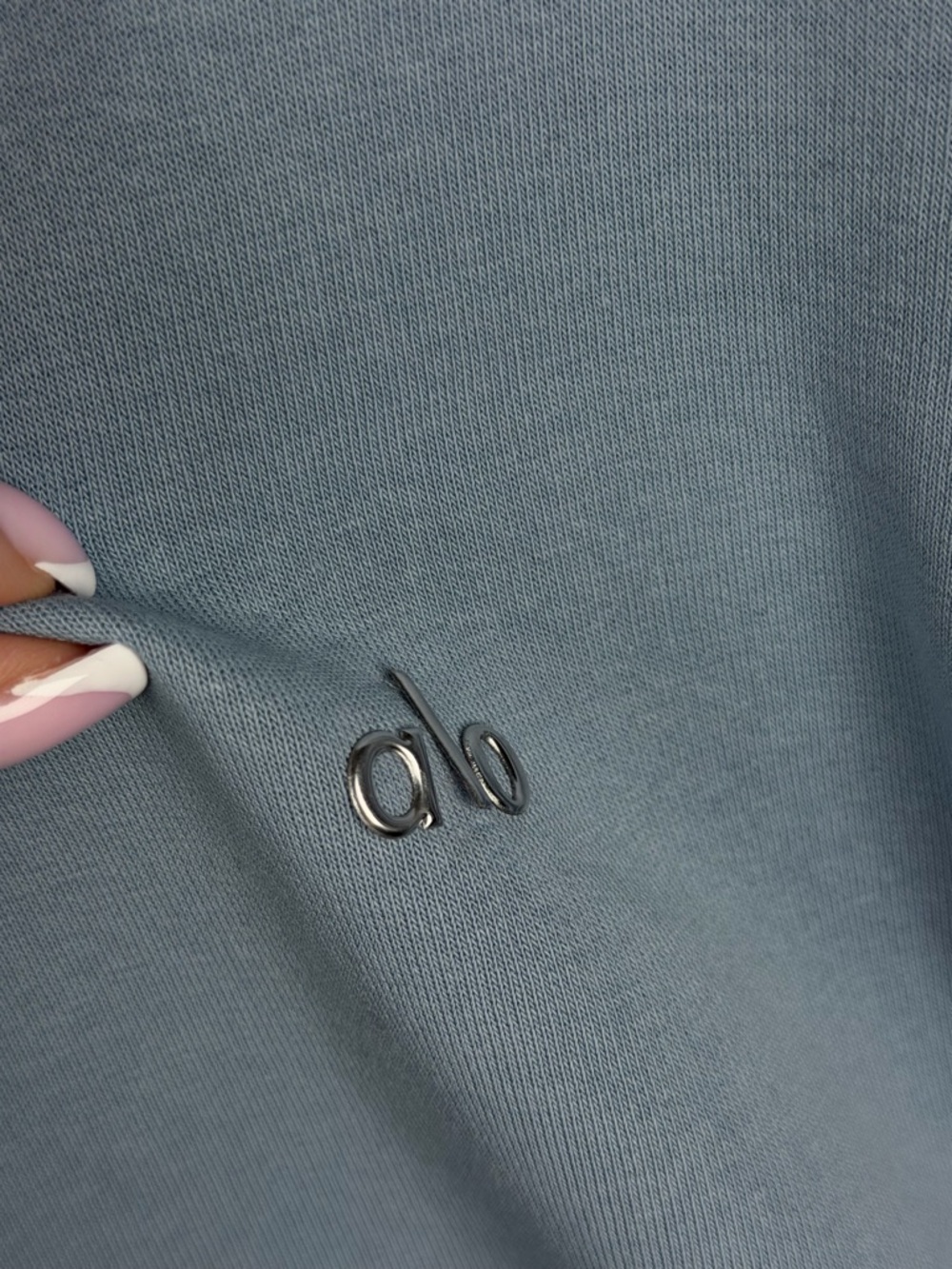 alo Accolade Crew Neck Blue Pullover Sz L (FLAWS) - Picture 2 of 16